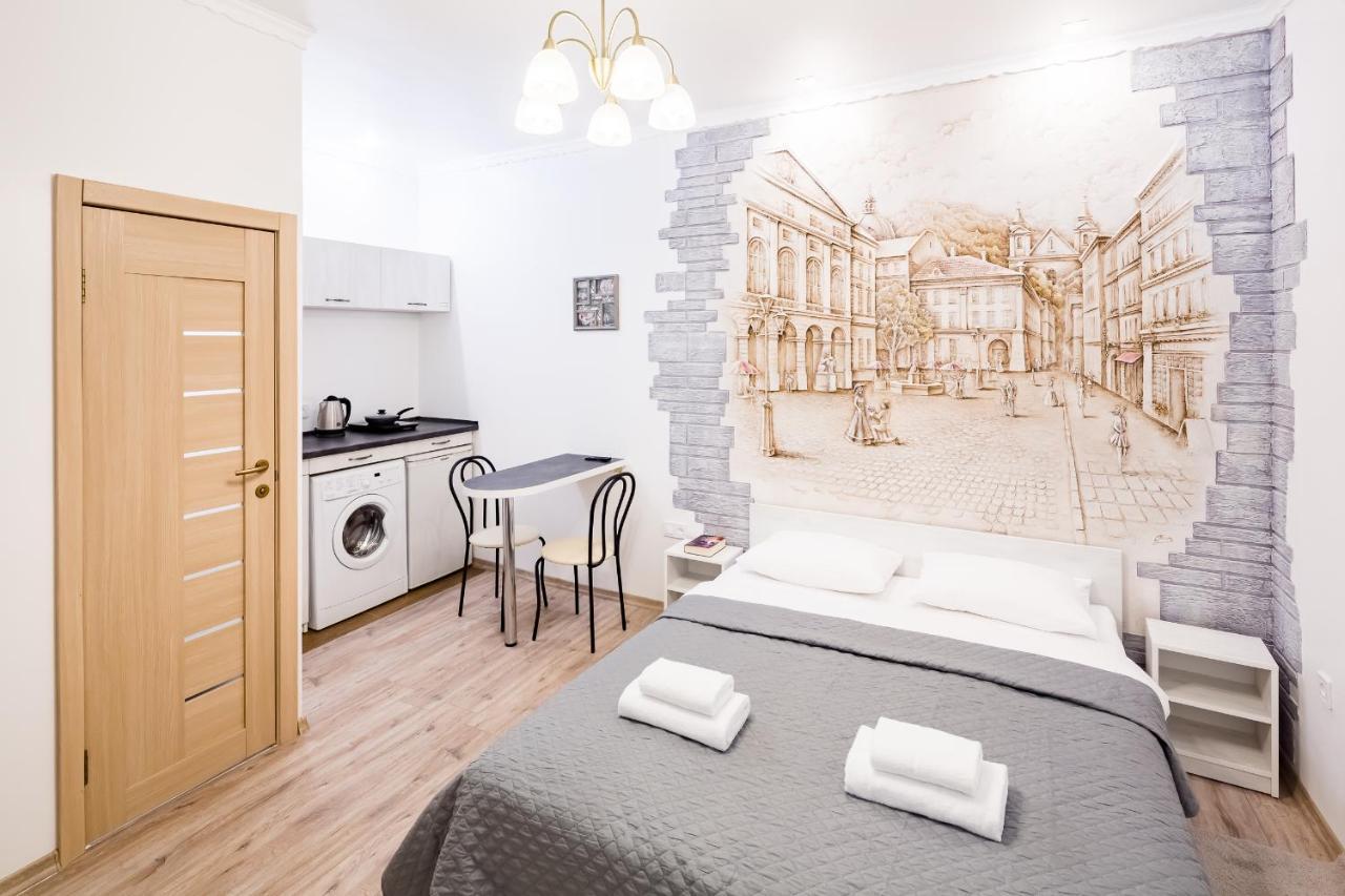 Beautiful Apartments In The Center Lviv Dış mekan fotoğraf